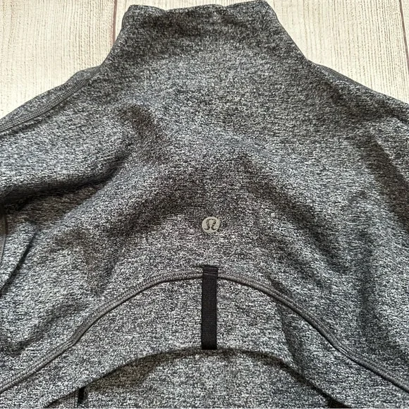 Lululemon Zip and Leggings Set - Picture 5 of 15